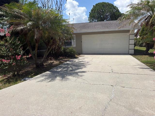 406 Lake Daisy Dr, Winter Haven, FL 33884