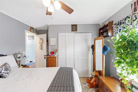 Bedroom - 124 Oak Cir, Ocala, FL 34472 photo 5 of 5