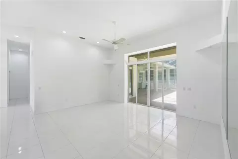 Living - 7190 Six Gun Ct, Saint Cloud, FL 34771 photo 6 of 11