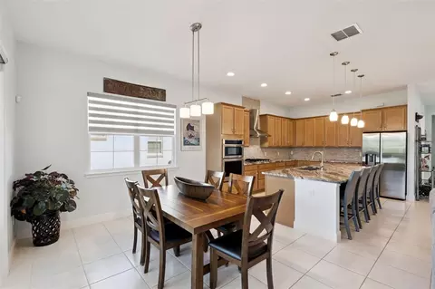 Dining - 2632 Meadowedge Loop, Saint Cloud, FL 34772 photo 2 of 3