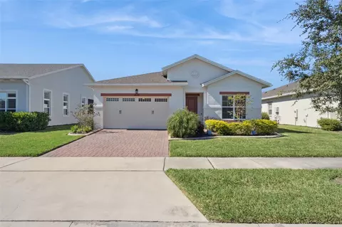 Exterior - 2632 Meadowedge Loop, Saint Cloud, FL 34772 photo 4 of 19