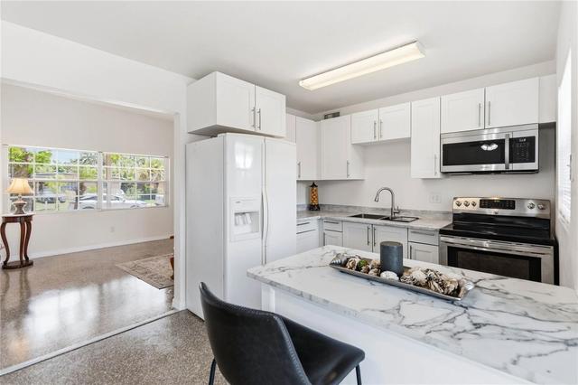 6018 W Livingston St, Orlando, FL 32835