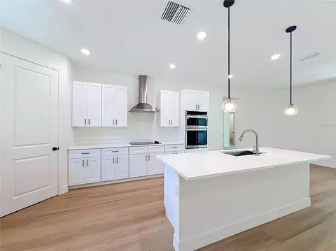 Kitchen - 41334 Persimmon St, Eustis, FL 32736 photo 5 of 5