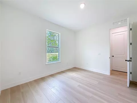 Bedroom - 41334 Persimmon St, Eustis, FL 32736 photo 16 of 16