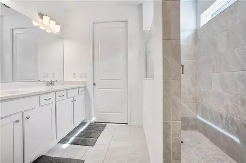 Entry Way - 11237 Rolling Fork Trl, Parrish, FL 34219 photo 5 of 5