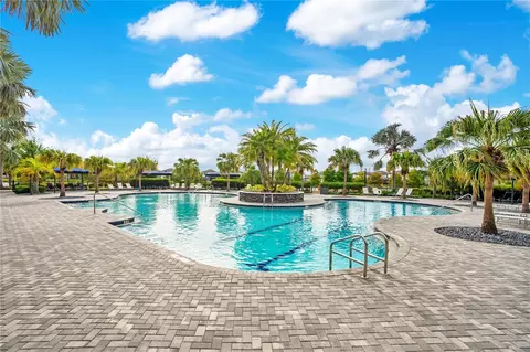 Exterior - 11237 Rolling Fork Trl, Parrish, FL 34219 photo 12 of 14