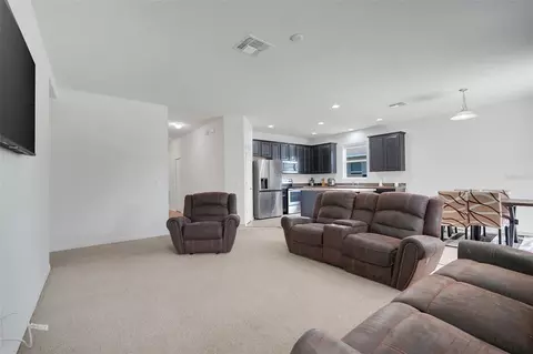 3923 Wind Dancer Cir, Saint Cloud, FL 34772 photo 8