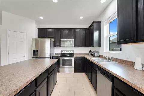3923 Wind Dancer Cir, Saint Cloud, FL 34772 photo 13