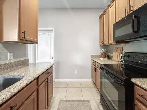 Kitchen - 755 Marotta Loop, Ocoee, FL 34761 photo 4 of 5