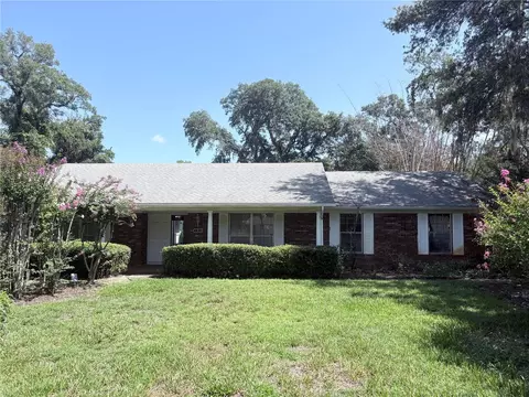 300 S Sweetwater Blvd, Longwood, FL 32779