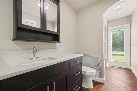 Bath - 11920 Oak Ridge Dr, Parrish, FL 34219 photo 3 of 3
