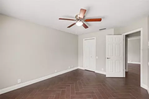 Bedroom - 11920 Oak Ridge Dr, Parrish, FL 34219 photo 8 of 10