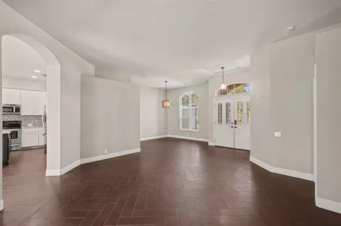 Living - 11920 Oak Ridge Dr, Parrish, FL 34219 photo 2 of 9
