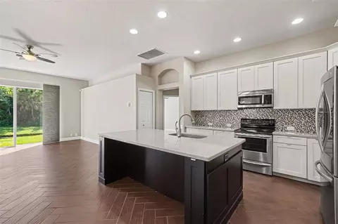 Kitchen - 11920 Oak Ridge Dr, Parrish, FL 34219 photo 1 of 4