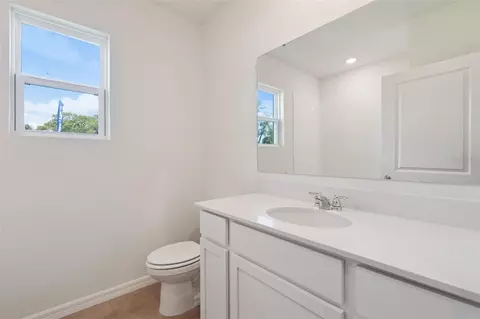Bath - 5851 Cool Spring Cv, Saint Cloud, FL 34771 photo 1 of 3