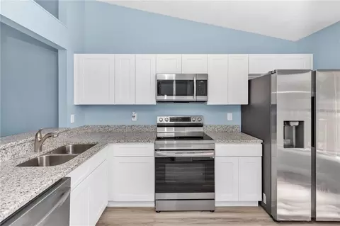 Kitchen - 2501 King Oak Cir, Saint Cloud, FL 34769 photo 1 of 2