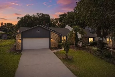 1033 Old South Ln, Apopka, FL 32712