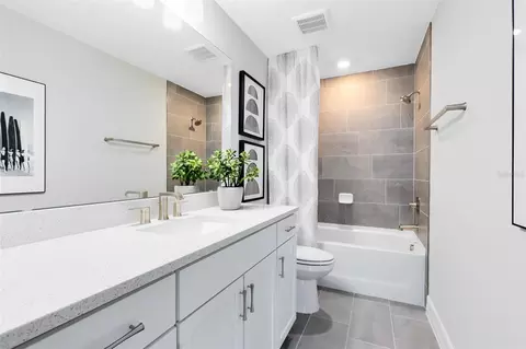 Bath - 2216 Branched Oak Rd, Saint Cloud, FL 34771 photo 5 of 5