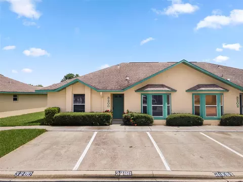 3200 Villa Way Cir, Saint Cloud, FL 34769 photo 1