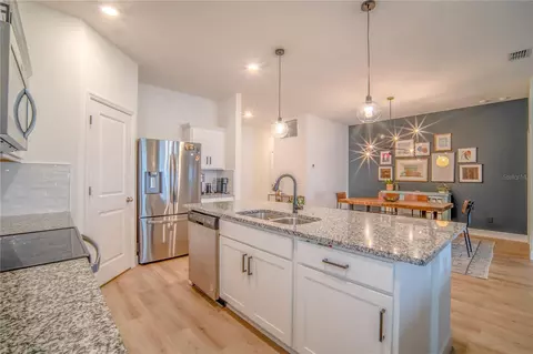 Kitchen - 5859 Herder Rd, Saint Cloud, FL 34771 photo 6 of 6