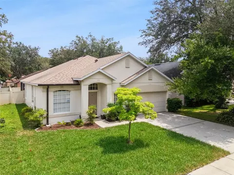 223 Easton Cir, Oviedo, FL 32765