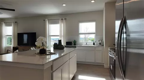 5160 Natalia Dr, Saint Cloud, FL 34772 photo 3