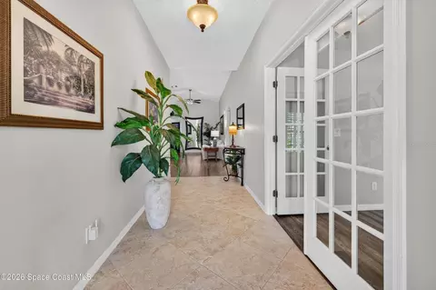 Entry Way - 2336 Deercroft Dr, Melbourne, FL 32940 photo 2 of 4