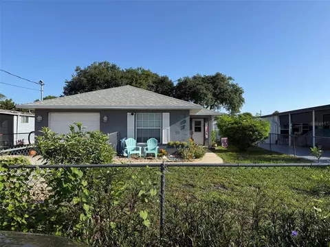 Exterior - 107 Douglas St, Edgewater, FL 32141 photo 1 of 8