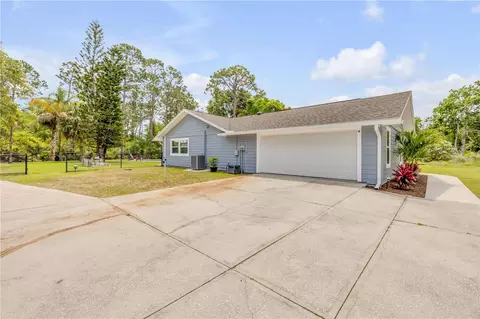 Exterior - 106 Pine Tree Dr, Ormond Beach, FL 32174 photo 12 of 31
