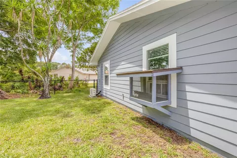 Exterior - 106 Pine Tree Dr, Ormond Beach, FL 32174 photo 18 of 31