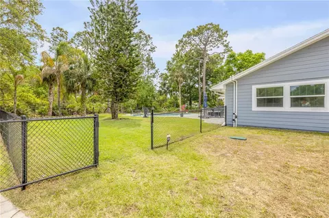 Exterior - 106 Pine Tree Dr, Ormond Beach, FL 32174 photo 15 of 31