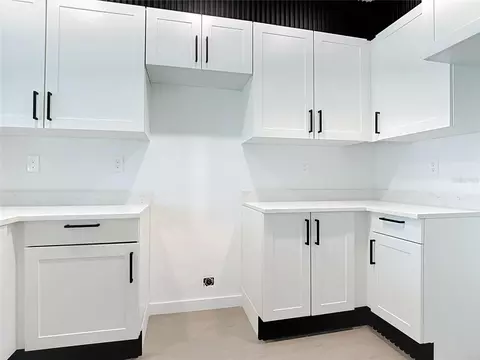 Kitchen - 6446 Fall St, Saint Cloud, FL 34771 photo 2 of 4