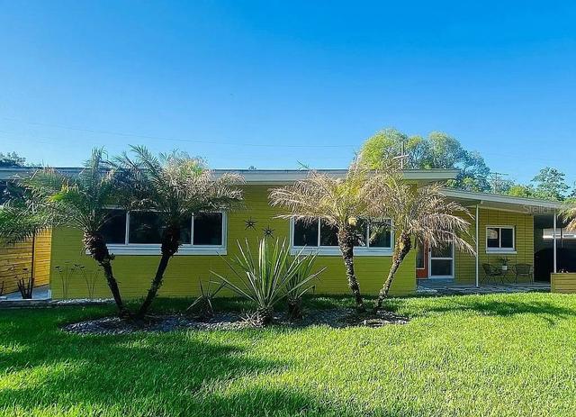 1402 Cumbie St, Orlando, FL 32804