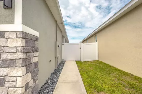 2843 Elio Hammock Dr, Harmony, FL 34773 photo 5