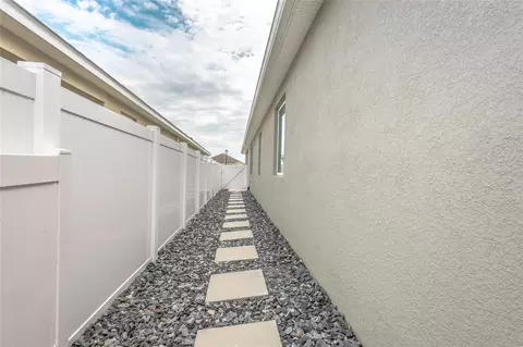 2843 Elio Hammock Dr, Harmony, FL 34773 photo 7