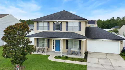 586 Independence Dr, Macclenny, FL 32063 photo 2