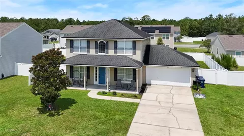 586 Independence Dr, Macclenny, FL 32063 photo 3