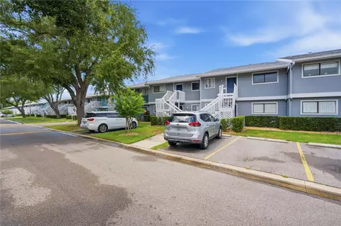 6033 34th St W #44, Bradenton, FL 34210
