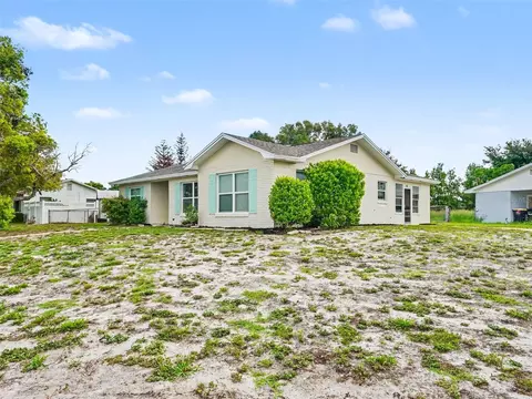 Exterior - 308 Vaniman Ave, Winter Haven, FL 33880 photo 2 of 5