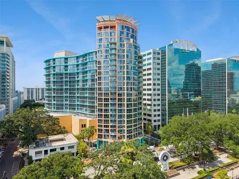 322 E Central Blvd #1107, Orlando, FL 32801