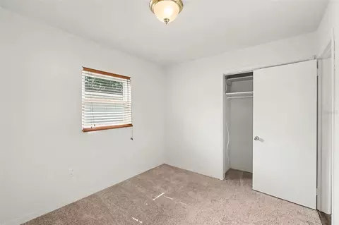 Bedroom - 313 Miller Mac Rd, Apollo Beach, FL 33572 photo 3 of 10