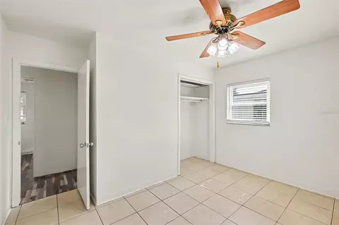 Bedroom - 313 Miller Mac Rd, Apollo Beach, FL 33572 photo 8 of 10