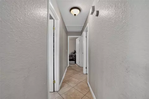 Entry Way - 945 NW 64th Pl, Ocala, FL 34475 photo 4 of 4