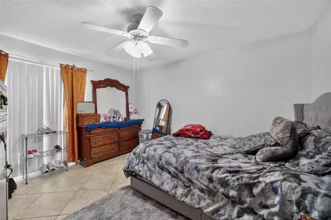 Bedroom - 945 NW 64th Pl, Ocala, FL 34475 photo 1 of 5