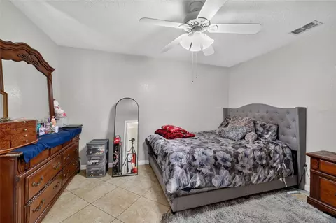 Bedroom - 945 NW 64th Pl, Ocala, FL 34475 photo 3 of 5