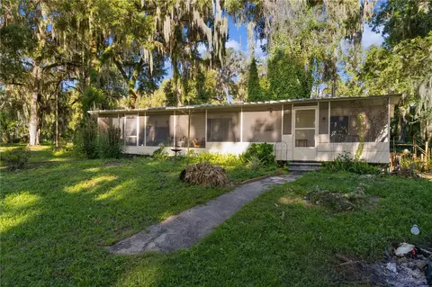 1975 E Cr412 Rd, Lake Panasoffkee, FL 33538