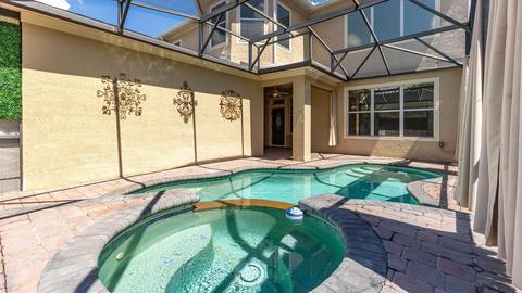 Exterior - 12912 Droxford Rd, Windermere, FL 34786 photo 8 of 10