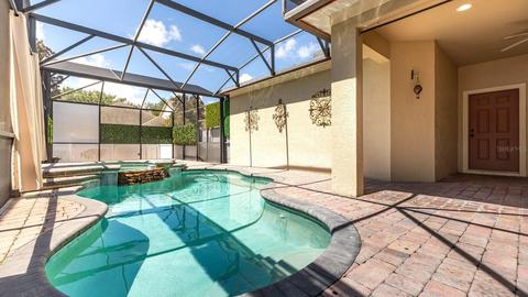 Exterior - 12912 Droxford Rd, Windermere, FL 34786 photo 6 of 10