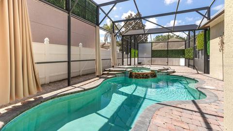 Exterior - 12912 Droxford Rd, Windermere, FL 34786 photo 5 of 10
