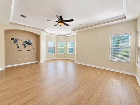 Living - 12912 Droxford Rd, Windermere, FL 34786 photo 6 of 6